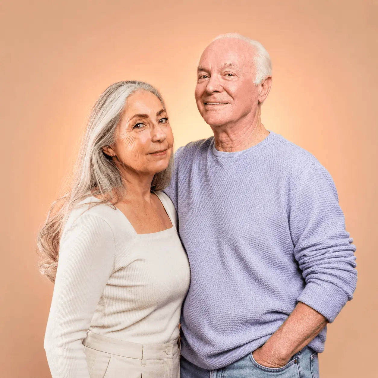 Deux personnes matures illustrant une chanson personnalisée pour un anniversaire de 70ans à 80ans et plus